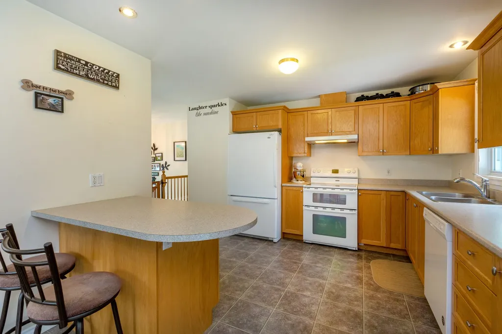 37 Olive Avenue Lewiston ME 04240