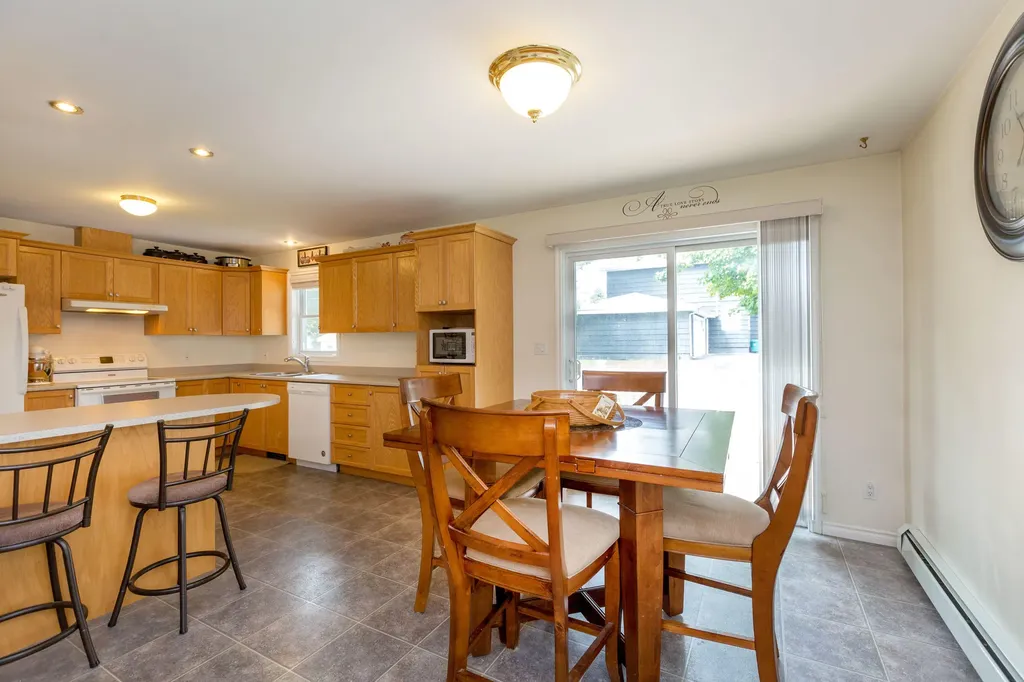 37 Olive Avenue Lewiston ME 04240