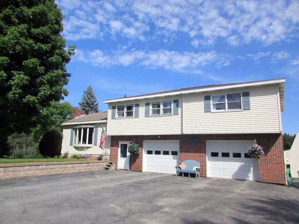 204 Garland Road Winslow ME 04901