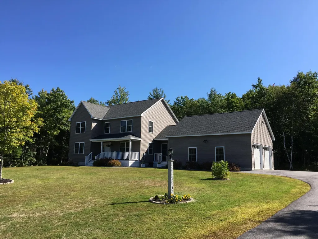 52 Lindsey Drive Standish ME 04084