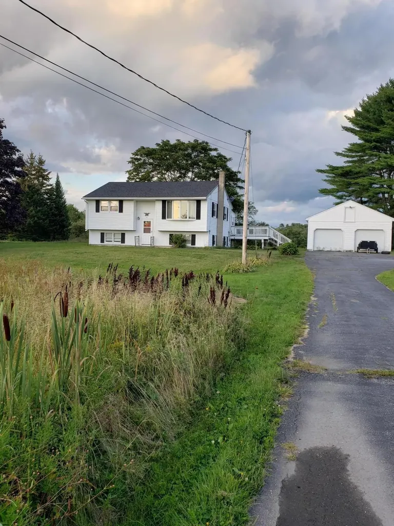 85 Store Road Bowdoin ME 04287