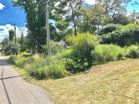 1381 Atlantic Highway Northport ME 04849
