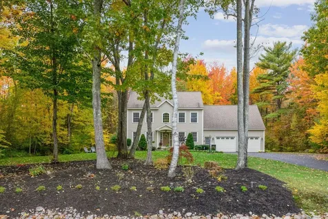 8 Landmark Road Scarborough ME 04074