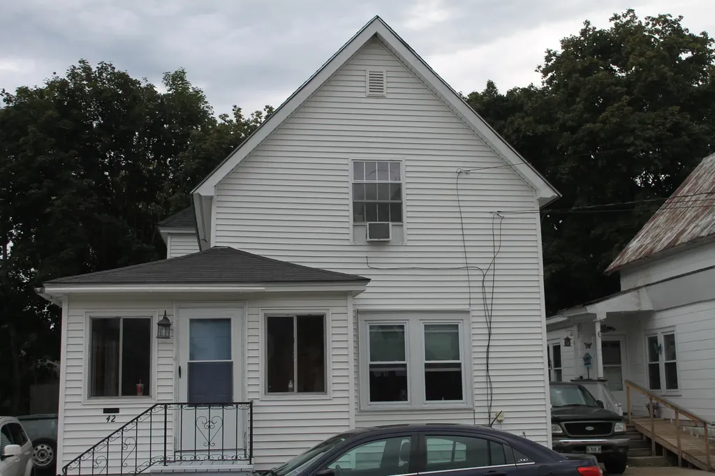 42 North Avenue Sanford ME 04073