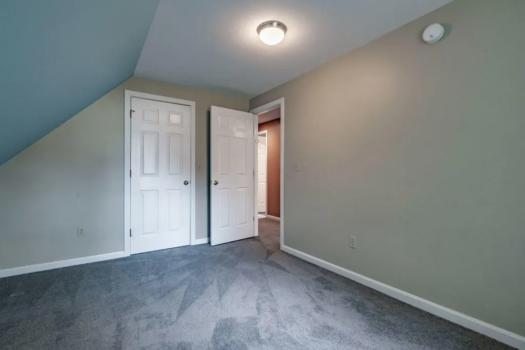 19 Davis Annex Gorham ME 04038