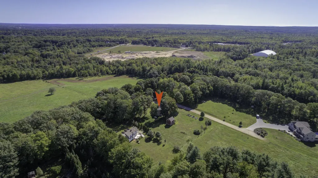 19 Davis Annex Gorham ME 04038