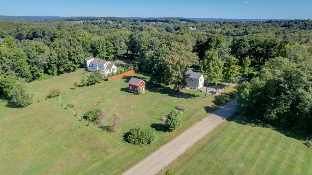 19 Davis Annex Gorham ME 04038