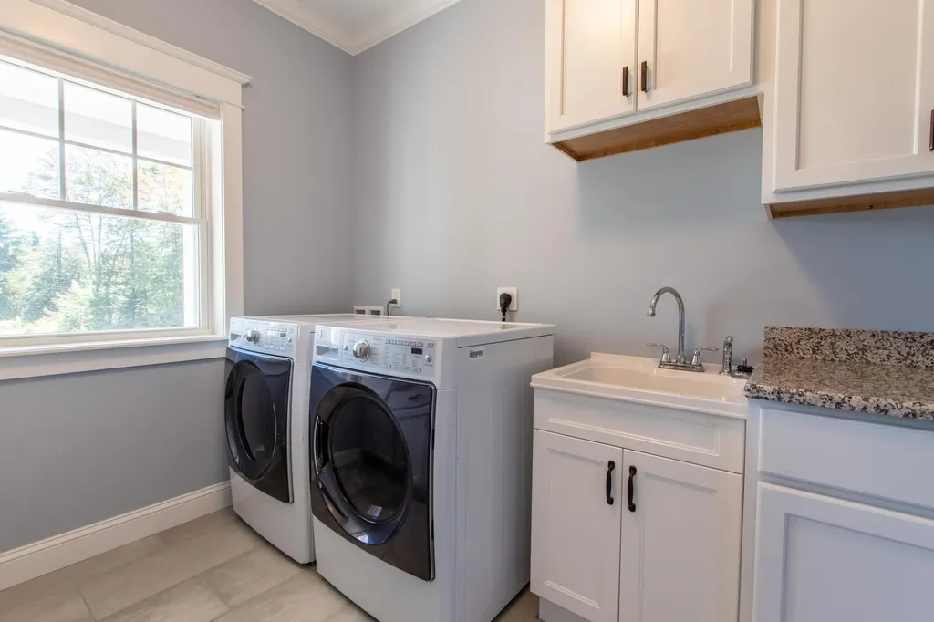 68 Rawley Drive Hampden ME 04444