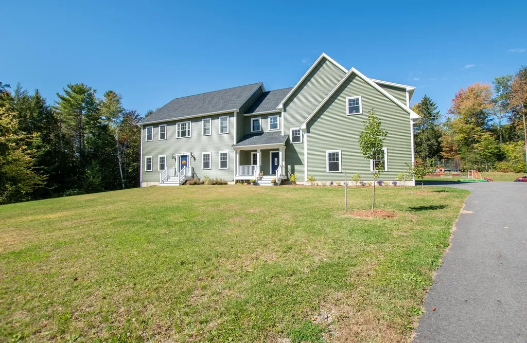 68 Rawley Drive Hampden ME 04444