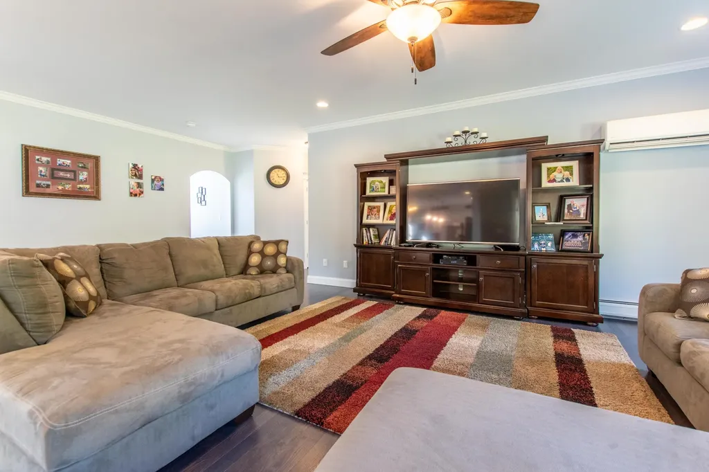 68 Rawley Drive Hampden ME 04444