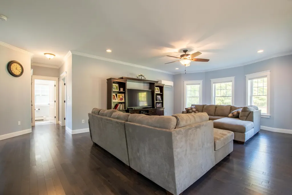 68 Rawley Drive Hampden ME 04444