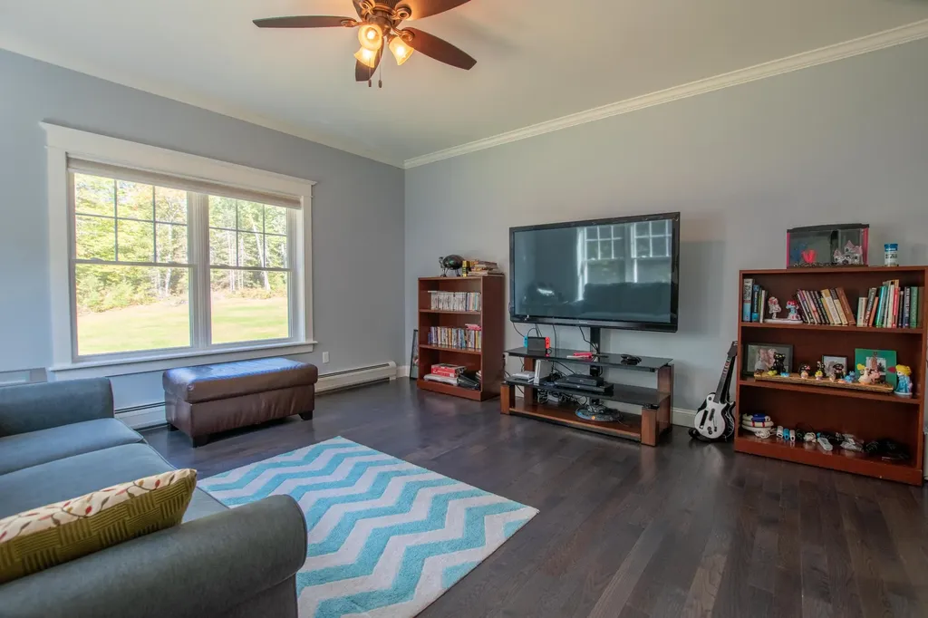 68 Rawley Drive Hampden ME 04444