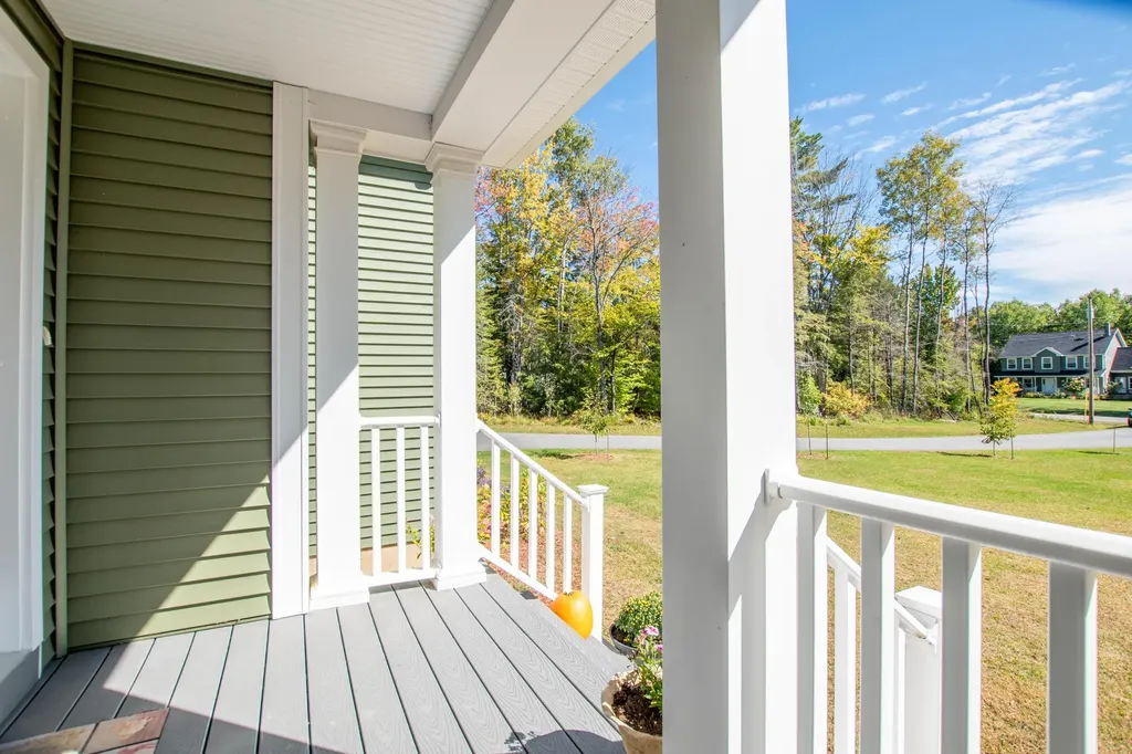 68 Rawley Drive Hampden ME 04444