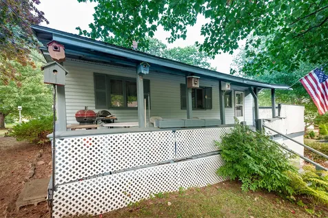 6 Ray Avenue York ME 03909