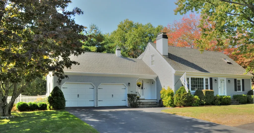 1738 Washington Avenue Portland ME 04103