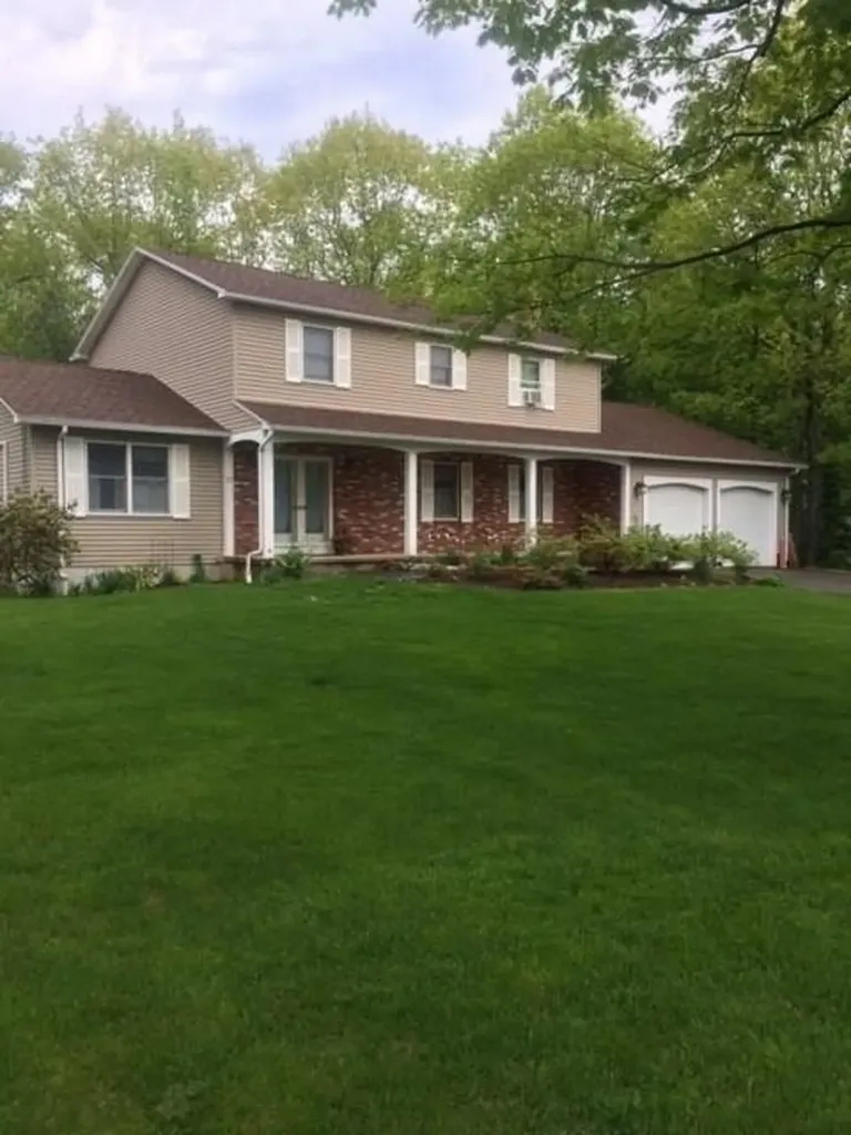 25 Silver Ridge Veazie ME 04401