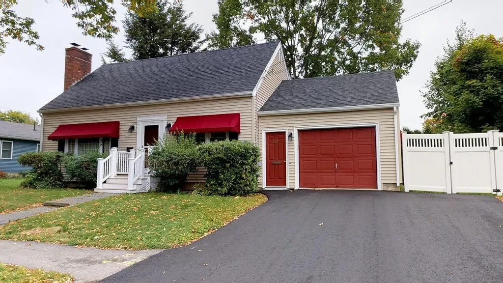 31 Fowle Road Bangor ME 04401