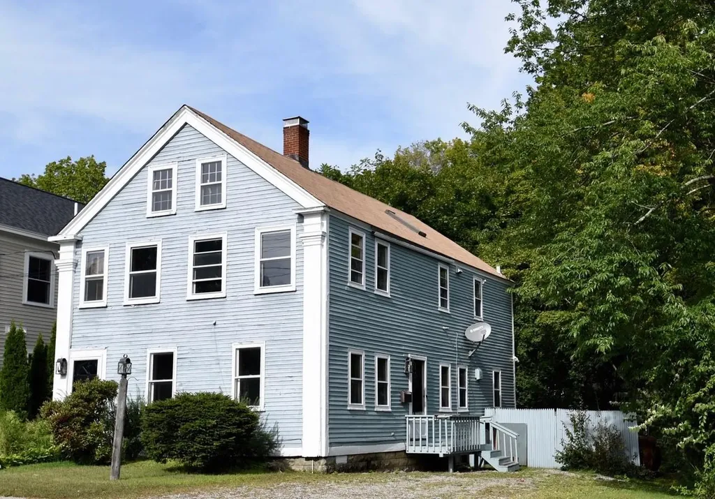 20 Water Street Kennebunk ME 04043