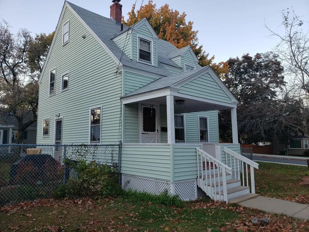 523 Dennett Street Portsmouth NH 03801