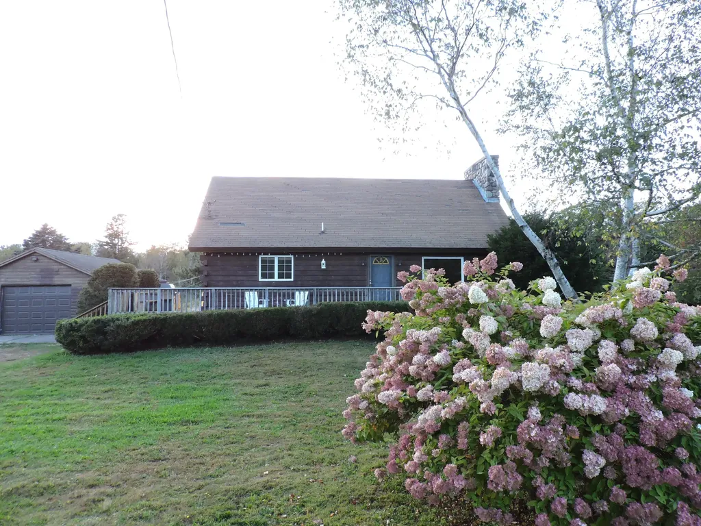 88 Back Winterport Road Winterport ME 04496