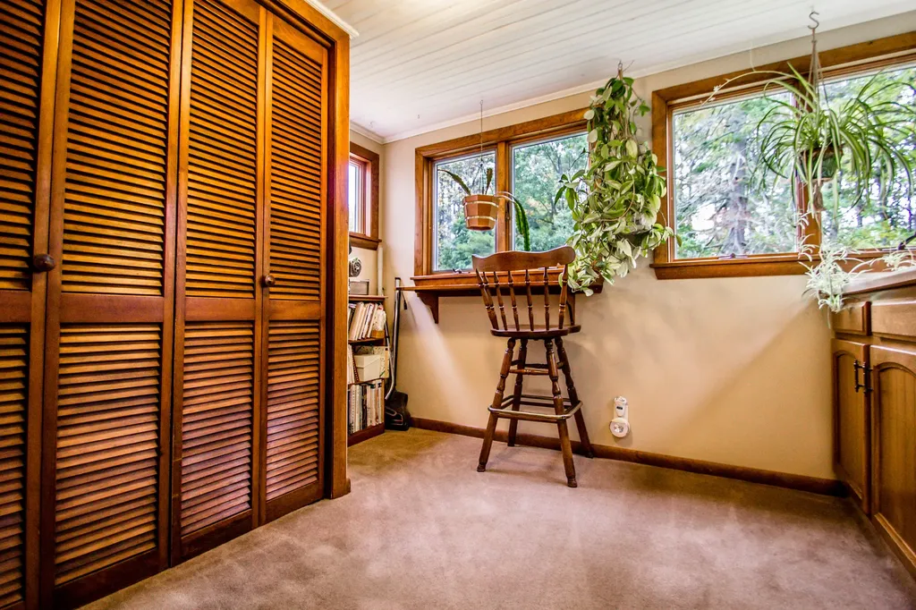32 Blaine Road Hallowell ME 04347