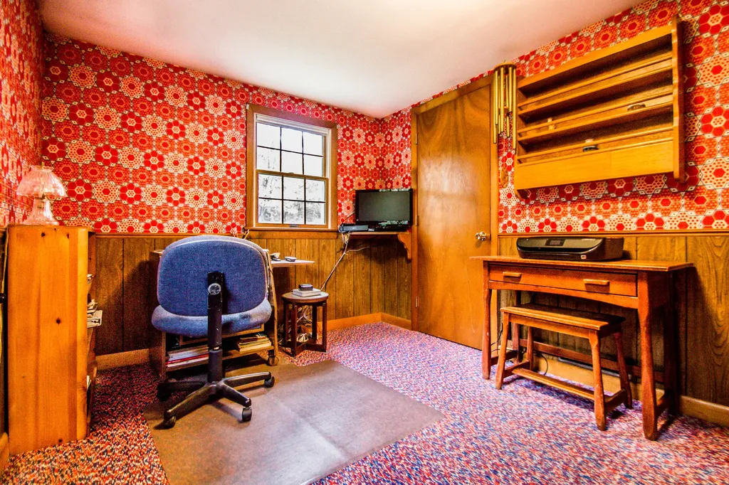 32 Blaine Road Hallowell ME 04347