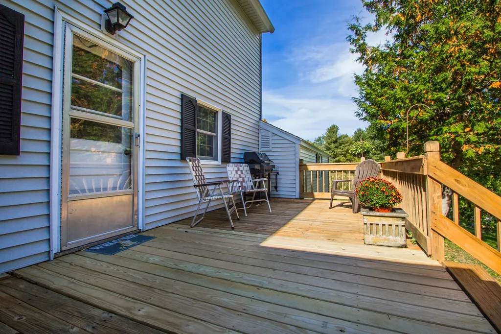 32 Blaine Road Hallowell ME 04347