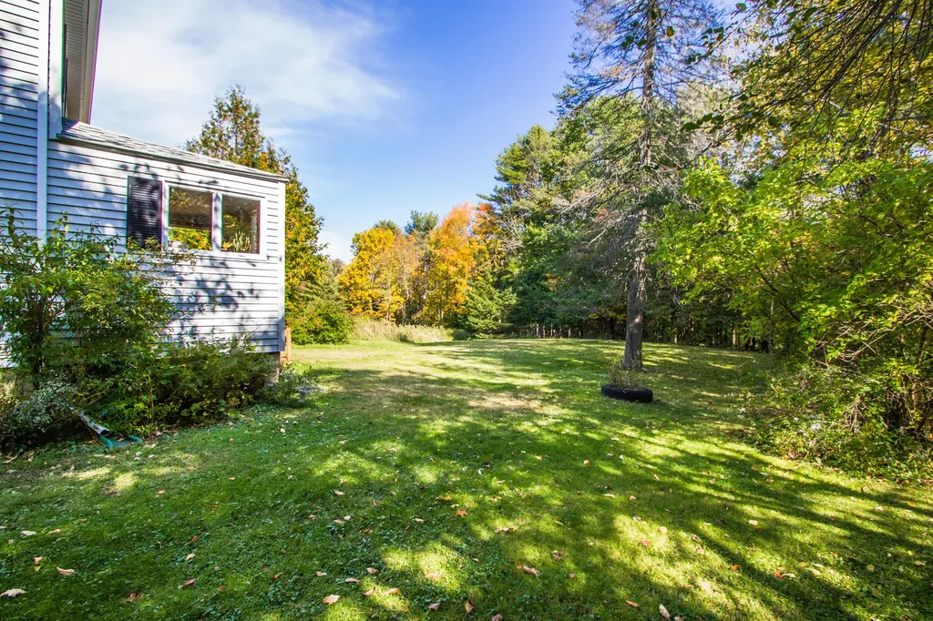 32 Blaine Road Hallowell ME 04347