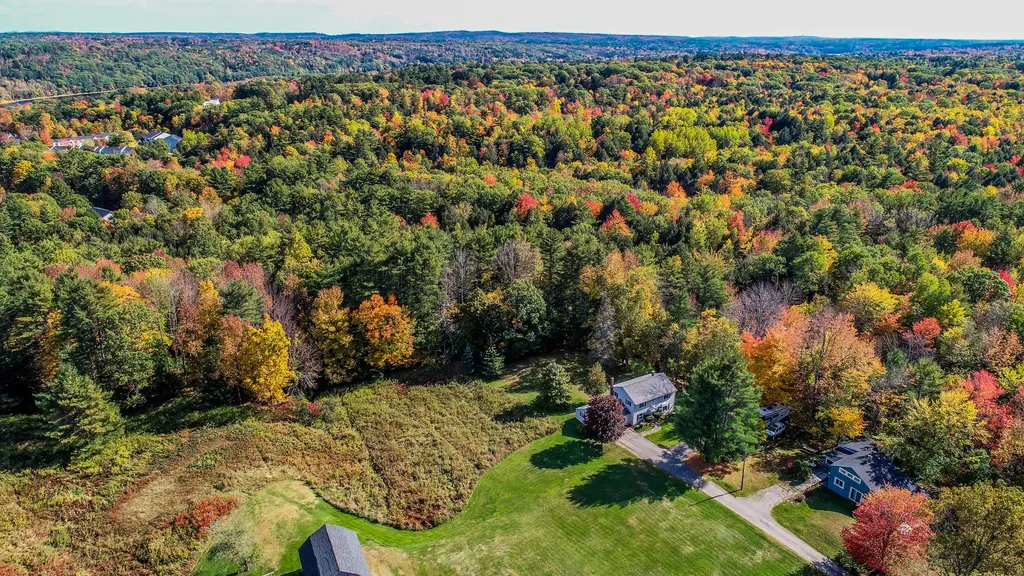 32 Blaine Road Hallowell ME 04347