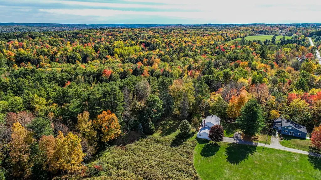 32 Blaine Road Hallowell ME 04347