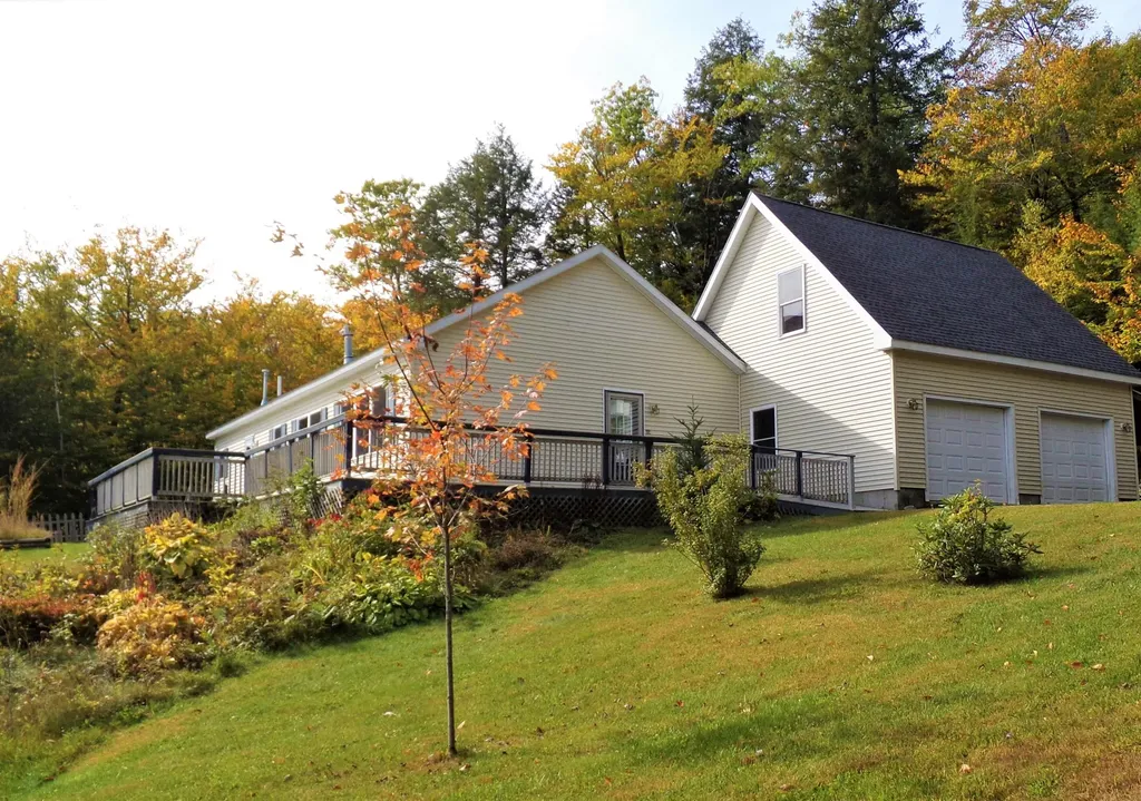 810 Meadow Road Casco ME 04015