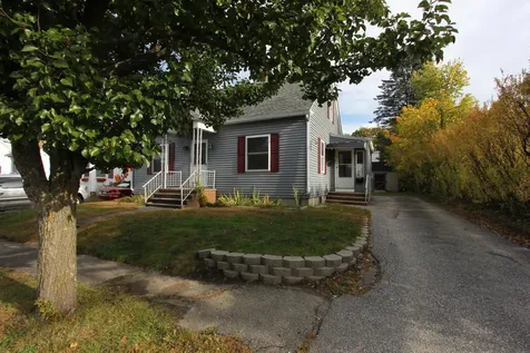 16 Green Street Lewiston ME 04240