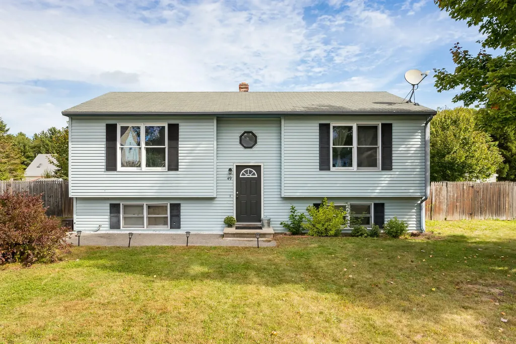 49 Tamarack Drive South Berwick ME 03908