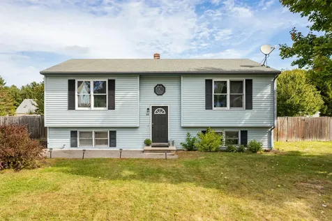 49 Tamarack Drive South Berwick ME 03908