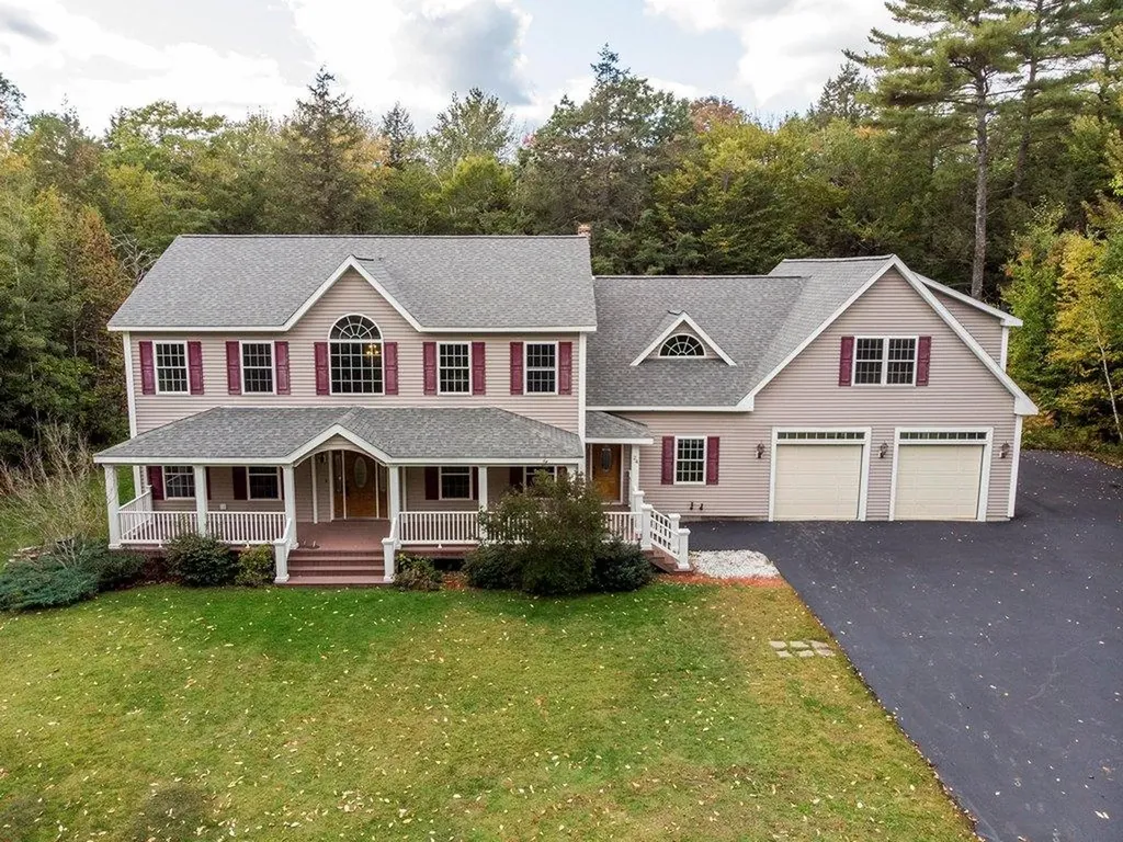 24 Wedgewood Drive Oakland ME 04963