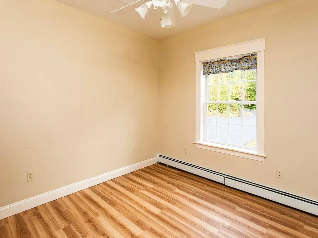 24 Wedgewood Drive Oakland ME 04963