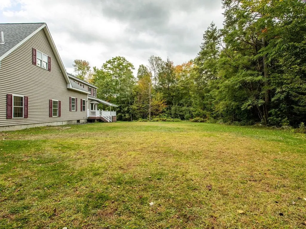 24 Wedgewood Drive Oakland ME 04963