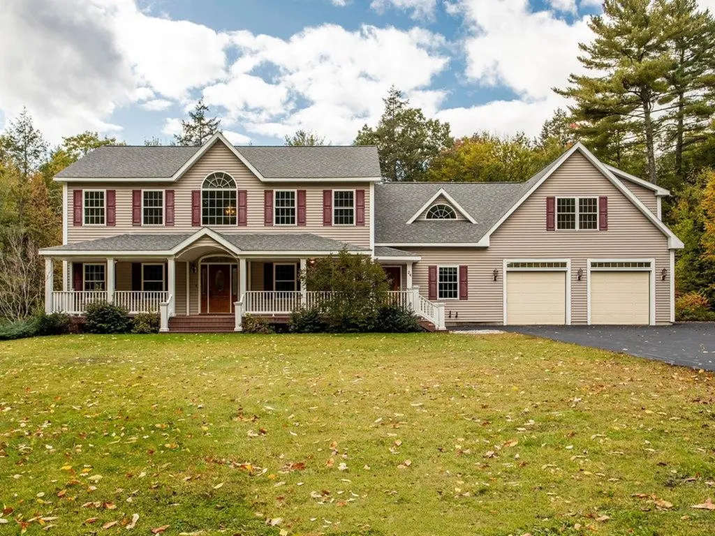 24 Wedgewood Drive Oakland ME 04963