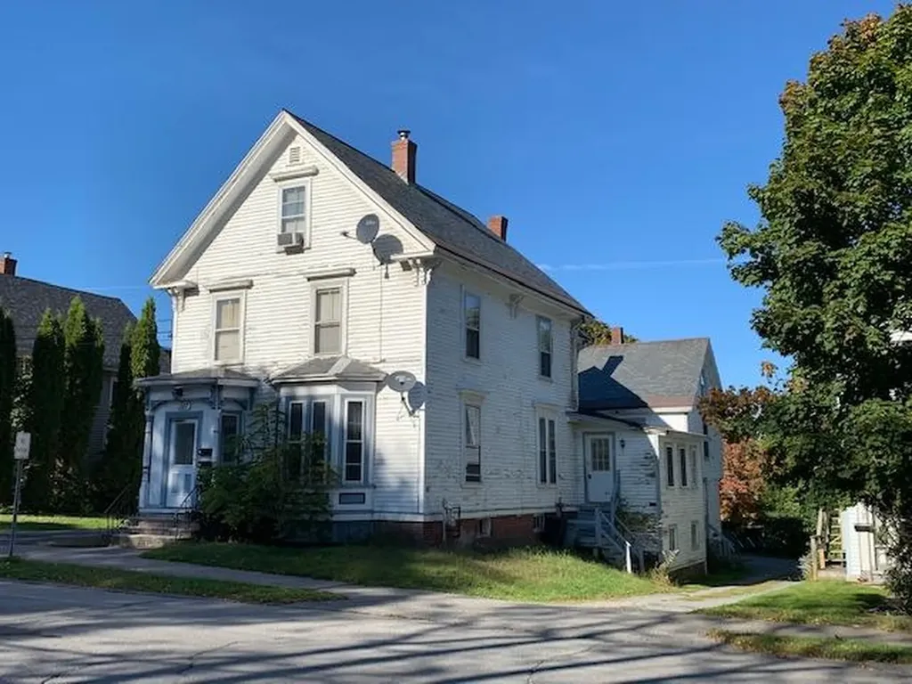 287 Ohio Street Bangor ME 04401