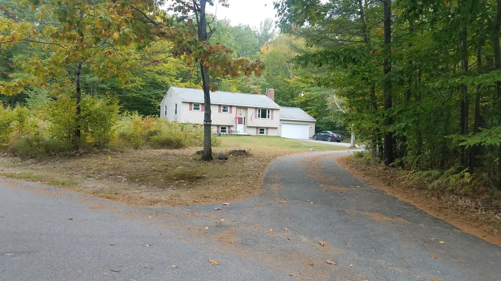 11 Ridge View Drive Standish ME 04084