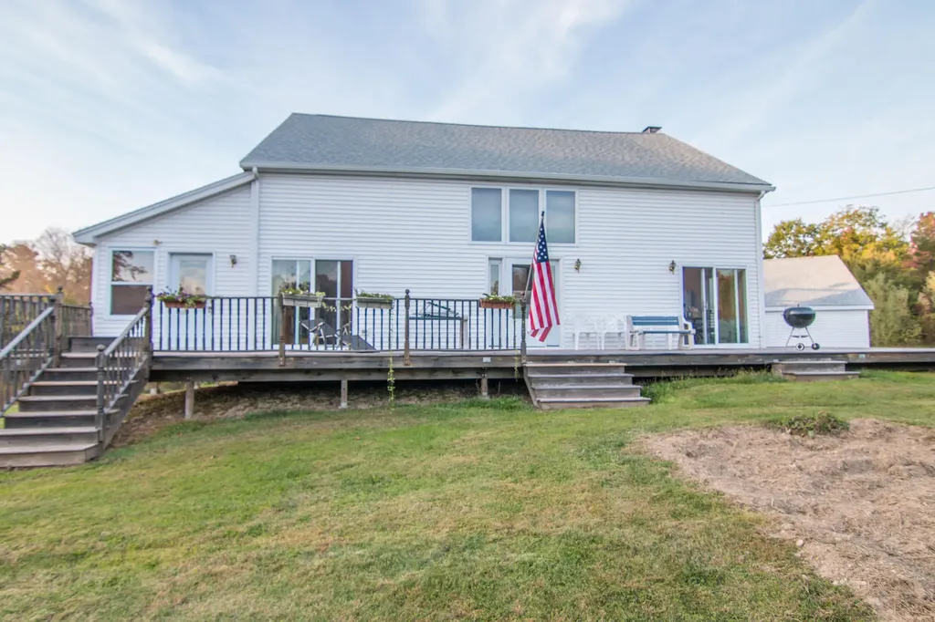 14 Danforth Drive Glenburn ME 04401