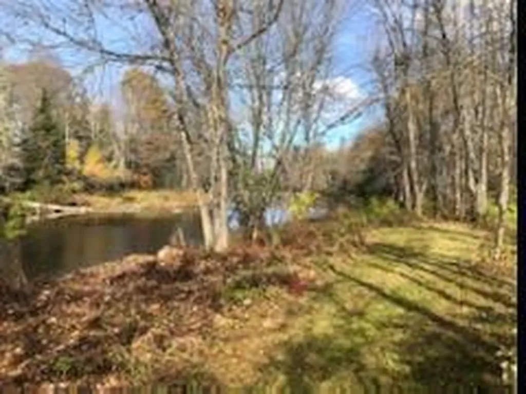 14 Danforth Drive Glenburn ME 04401