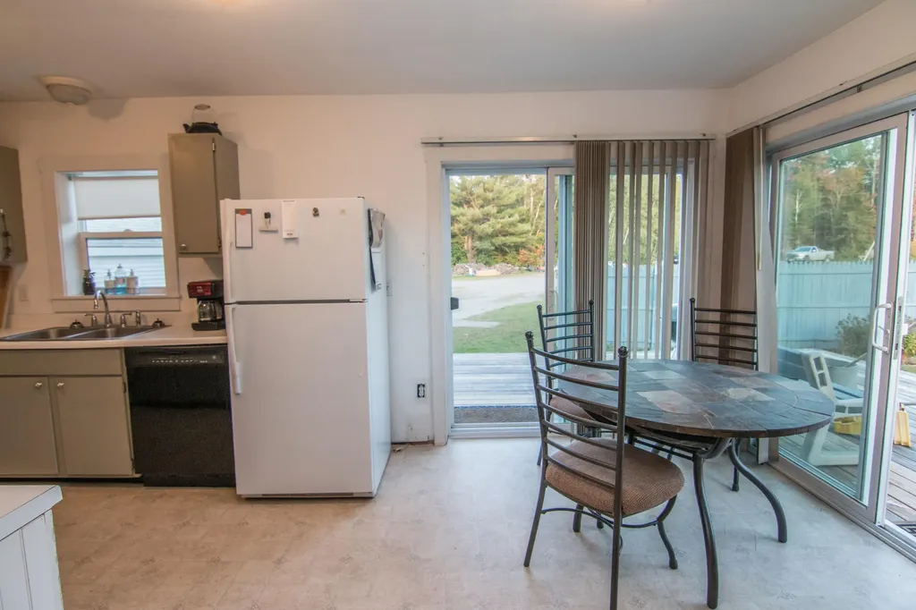 14 Danforth Drive Glenburn ME 04401