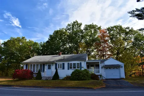 516 Riverside Drive Auburn ME 04210