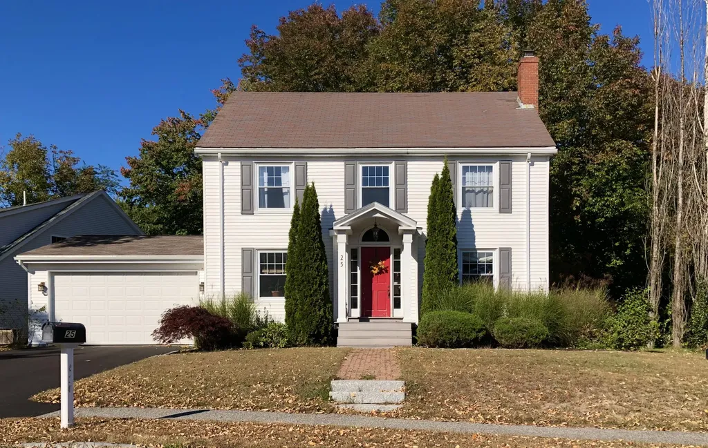 25 Ruby Lane Portland ME 04103