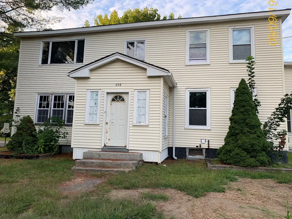 256 South Street Biddeford ME 04005