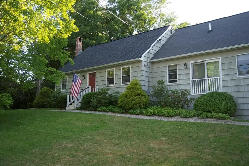 5 Ellen Circle Yarmouth ME 04096