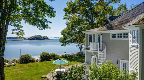 15 Merganser Way Freeport ME 04032