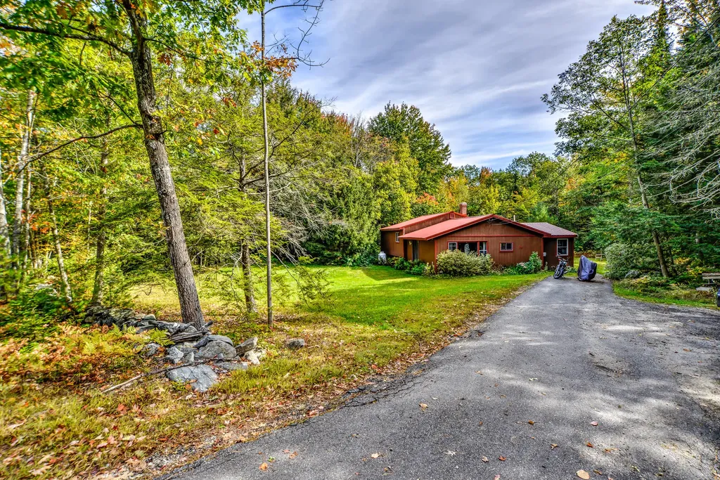 56 Baker Road Freeport ME 04032