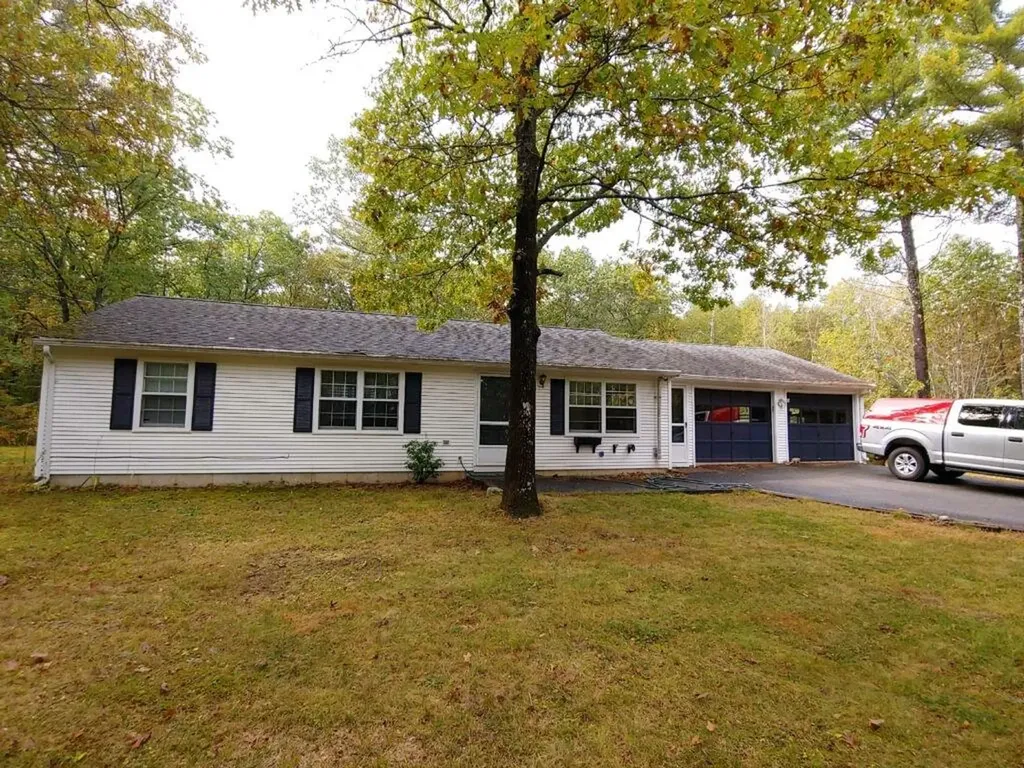 3 Blue Goose Lane Sanford ME 04073